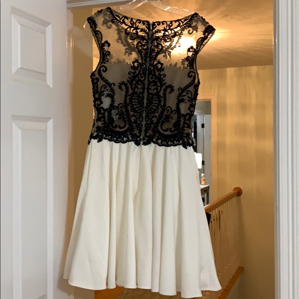 Ed Young Holiday Dress - Picture 3 of 6